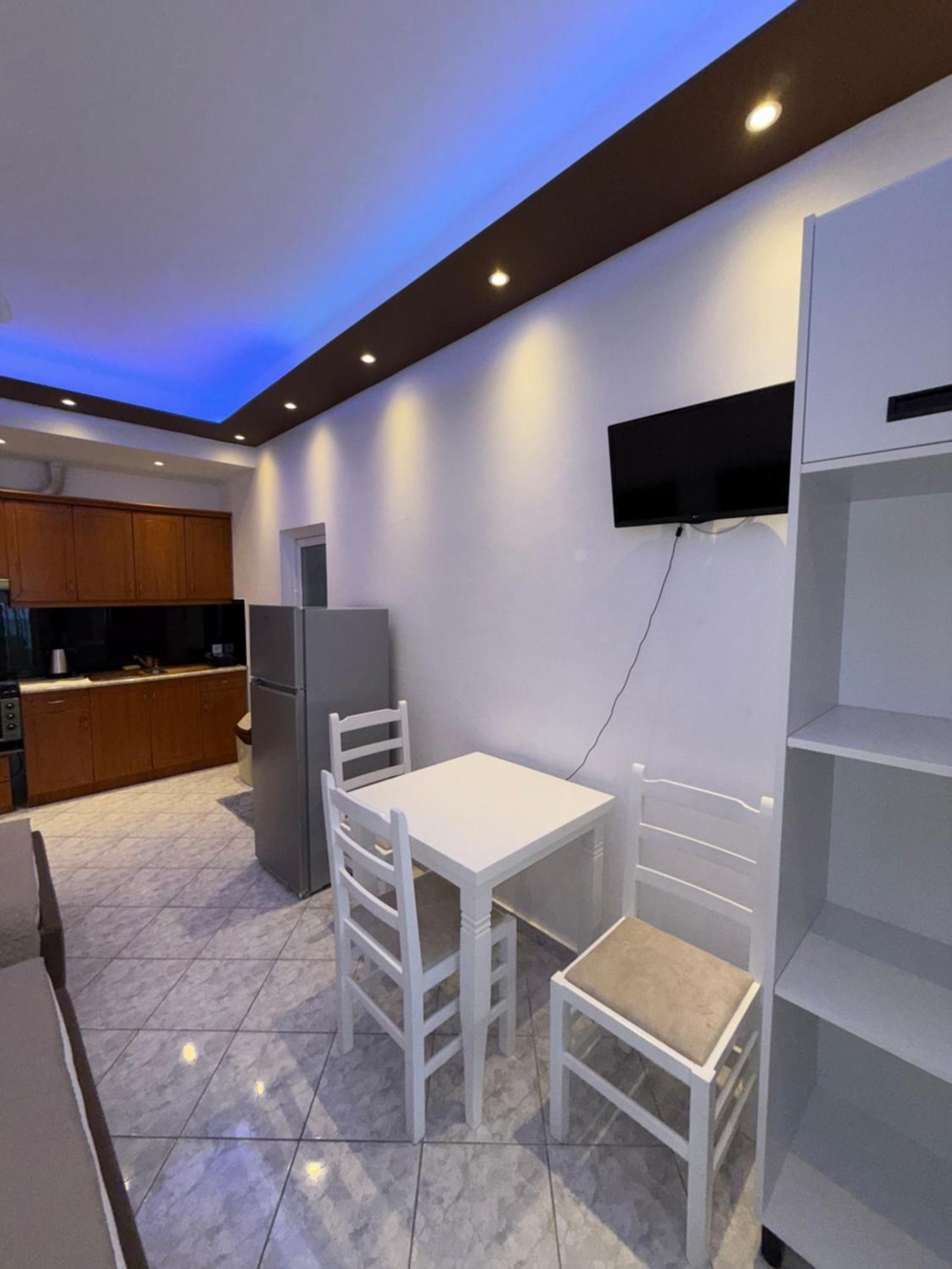 Ylli'S Apartments Sarande Exterior photo